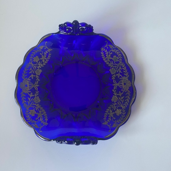 Vintage COBALT BLUE GLASS Tray by New Martinsville/Viking Glass Handled With Sil - Picture 7 of 8